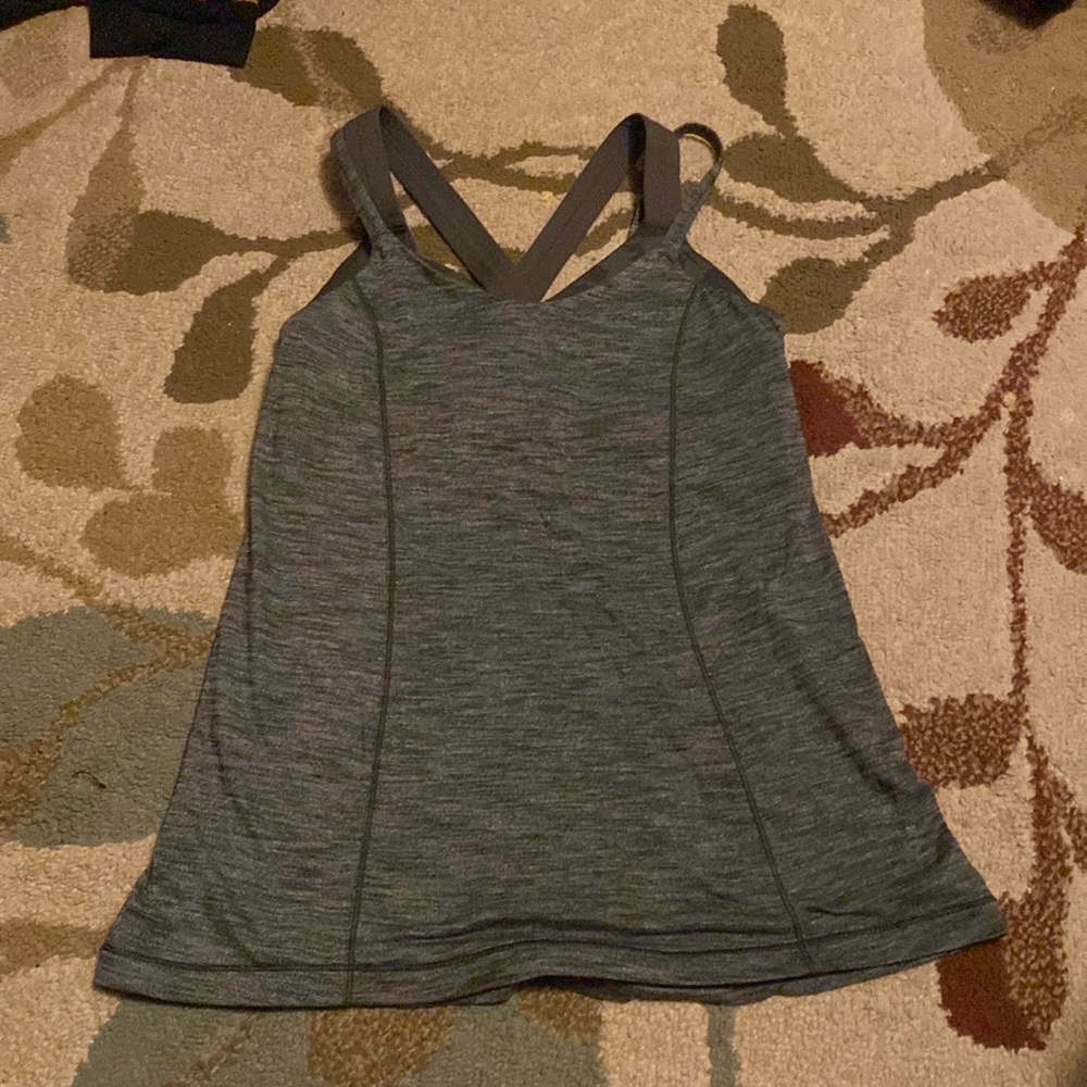LULULEMON run for gold tank